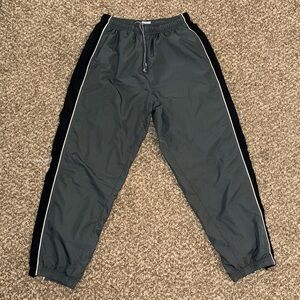 listing-status-banner